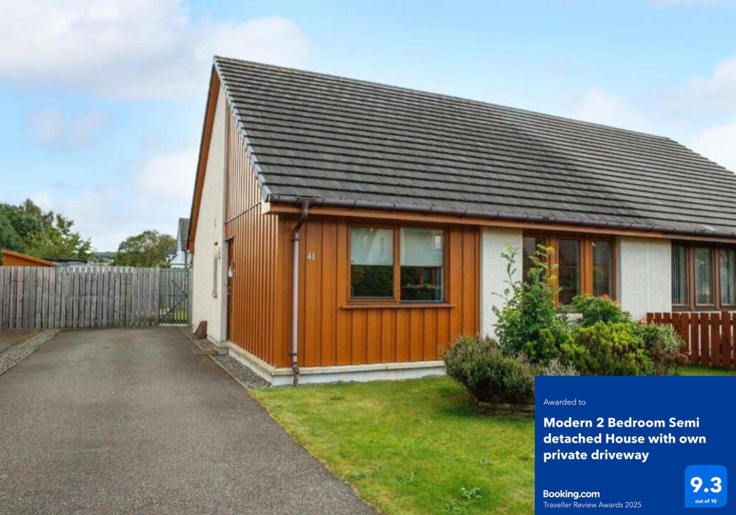 Modern 2 Bedroom Semi Detached House With Own Private Driveway Inverness Eksteriør bilde